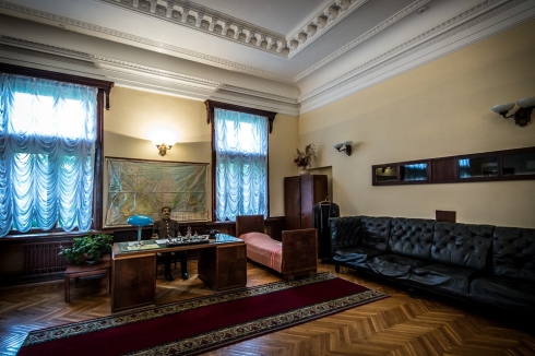 Дача товарища Сталина