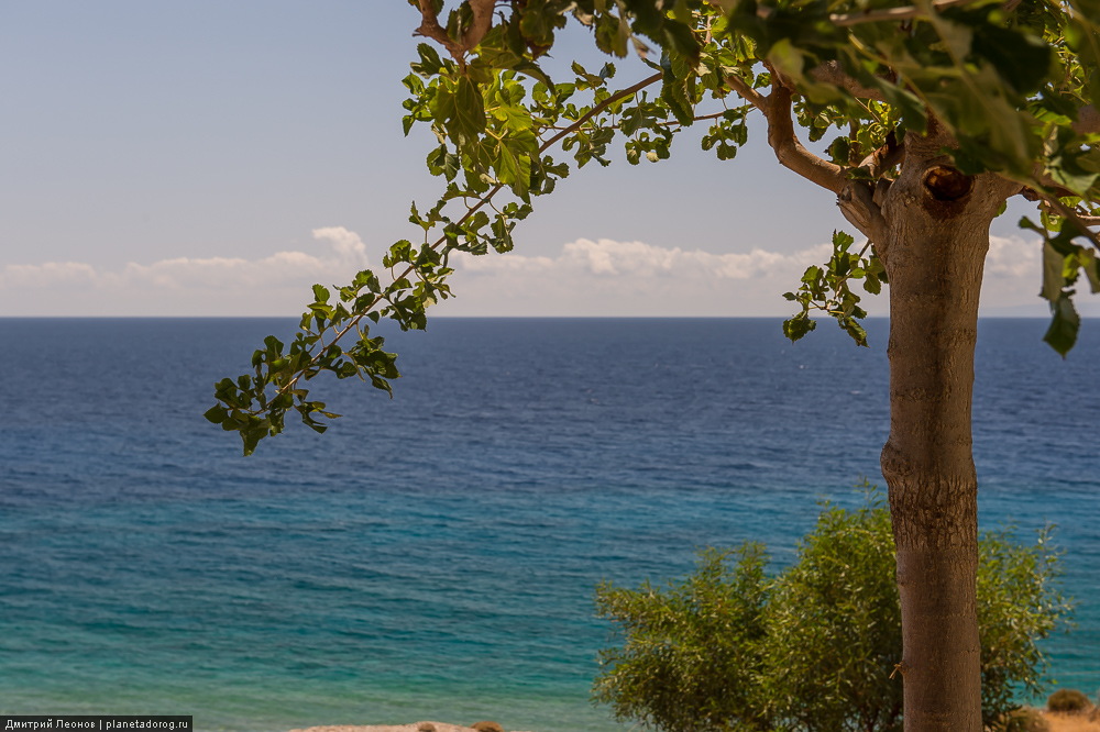 Ущелье и отель Илингас 