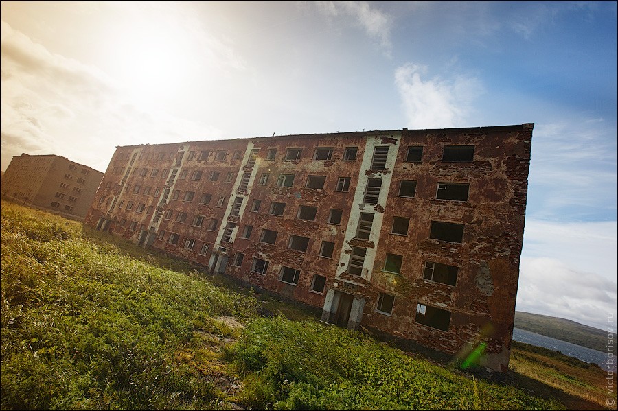 Заброшенный посёлок Большое Озерко на полуострове Рыбачий